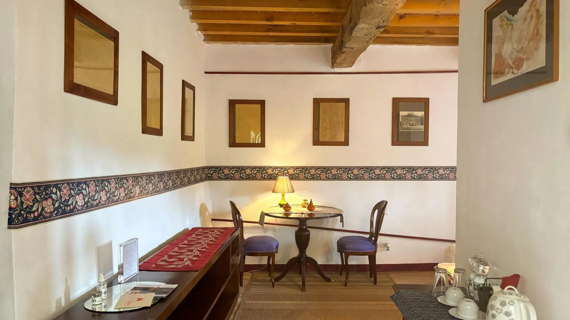 ホテル Campora House Tavarnelle Val di Pesa イタリア